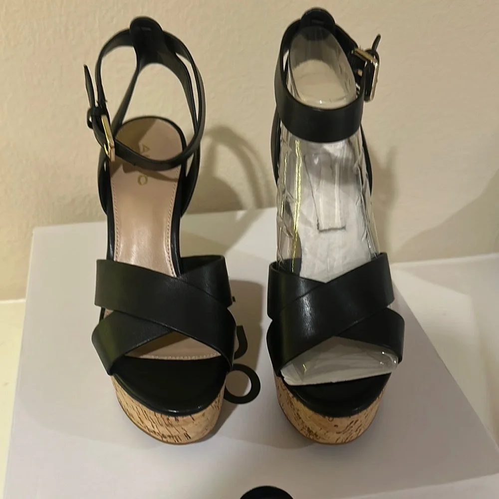 Aldo Black Platform Sandals Brand New - Picture 3 of 6